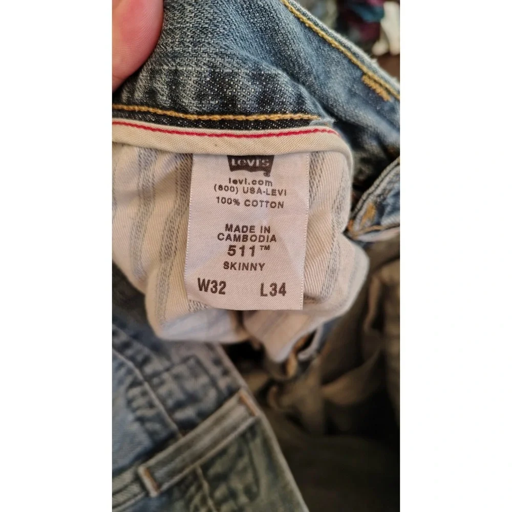 Preowned~Levi's 511~Men's  Jeans~Slim Fit~Skinny Leg~Med Wash Denim~Sz W32 x L34